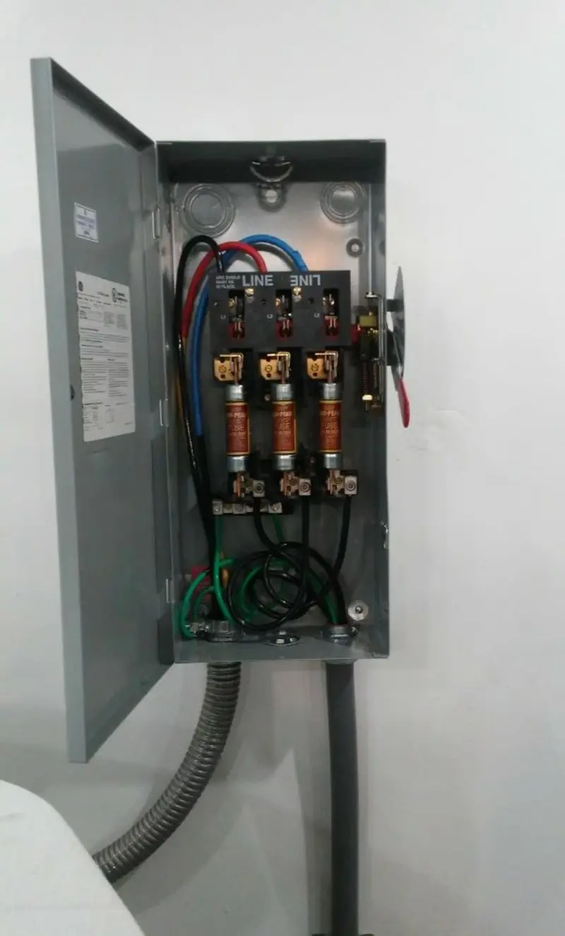 Three-phase disconnect switch installed for Electrical Wiring & Rewiring in Nappanee